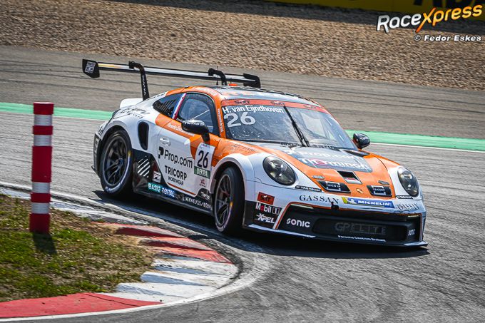 Porsche Sixt Carrera Cup Duitsland Nurburgring Foto Fedor Eskes 16 Huub van Eindhoven