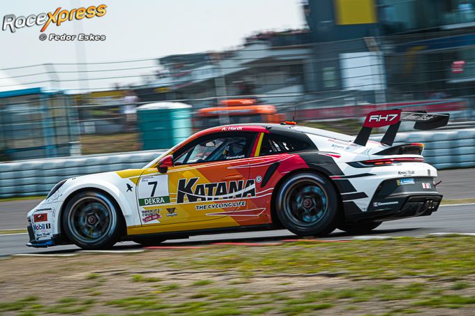 Porsche Sixt Carrera Cup Duitsland Nurburgring Foto Fedor Eskes 13 Alex Hardt