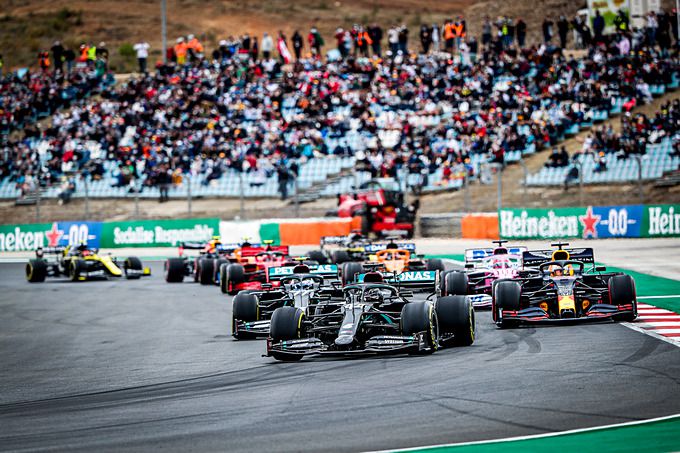 Lewis Hamilton en Max Verstappen F1