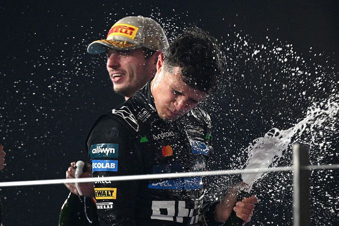 Max Verstappen en Lando Norris