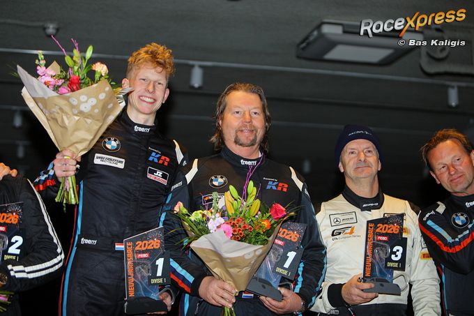 Mex Jansen en Cees Wijsman winnen Nieuwjaarsrace Zandvoort