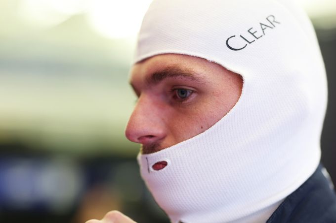 Max Verstappen test RB22