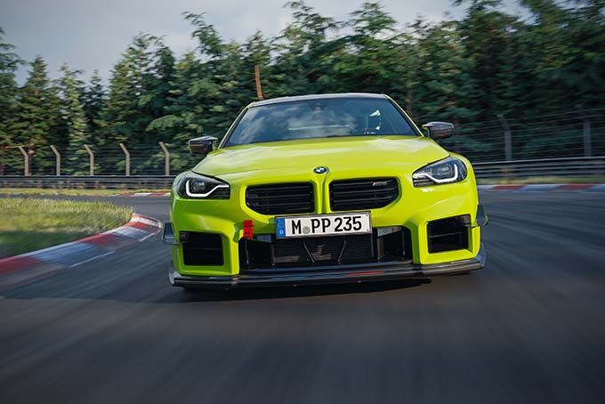bmw-m2-with-m-performance
