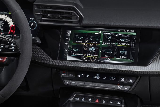 Audi viert ‘50 jaar vijfcilinder’ met exclusieve Audi RS 3 competition limited