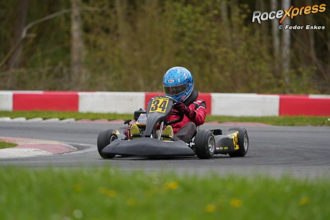 Karttalent Mika Hogerbrug leidt kampioenschap na P2 in Kerpen